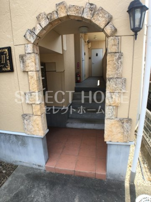 【エントランス】 | スターブルⅡ | エントランスです