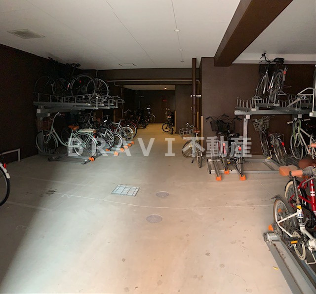 プラシード新町　BRAVI不動産のその他共用部分|【プラシード新町】駐輪場