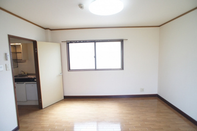 【居間・リビング】 | コーポ泰山