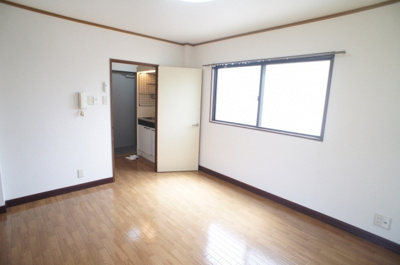 【居間・リビング】 | コーポ泰山