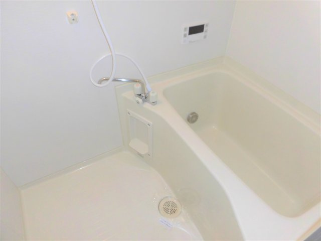 リベルテＡの浴室