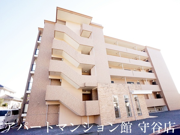 ラフィーネコート