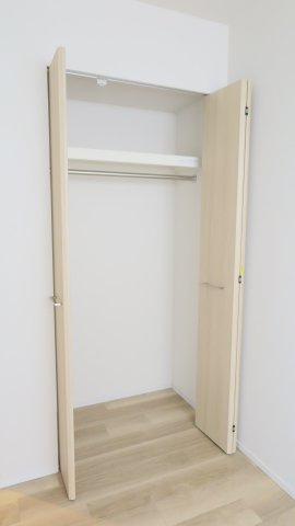 エスリードOSAKAMID westの収納