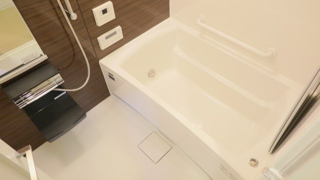 エスリードOSAKAMID westの浴室