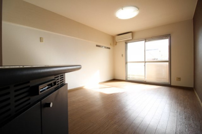 【居間・リビング】 | アルフィーネ今D棟