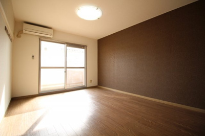 【洋室】 | アルフィーネ今D棟