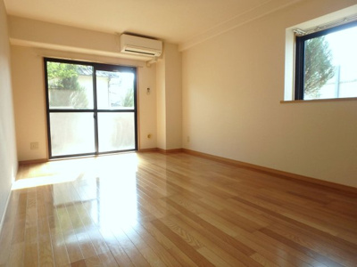 【寝室】 | イルサローネ