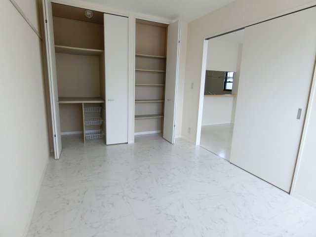 グランメールＡ棟の洋室