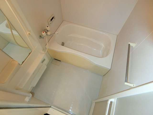 グランメールＡ棟の浴室