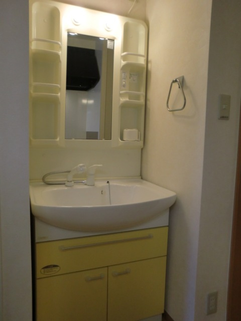 リヴェールの独立洗面台