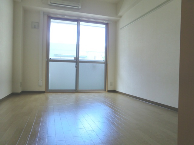 リヴェールの洋室