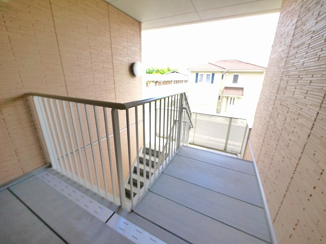 グリーンメゾン菰川Cのその他共用部分|綺麗な共有スペース。