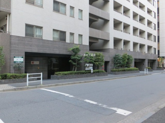 【エントランス】 | ドゥーエ日本橋