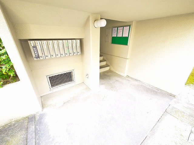 新大宮ハイタウンFのその他共用部分|ポストです