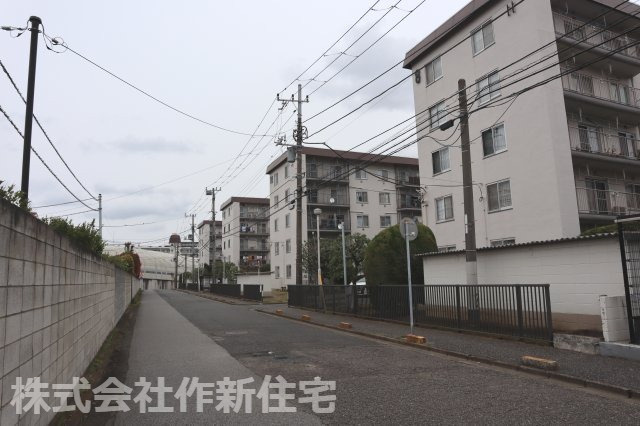谷津遊園ハイツ　2階の外観