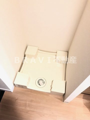 ファステート大阪城東グリッジ　BRAVI不動産の内装|【ファステート大阪城東グリッジ】洗濯パン