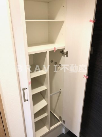 ファステート大阪城東グリッジ　BRAVI不動産の収納|【ファステート大阪城東グリッジ】ちょっとした収納スペースも充実しています