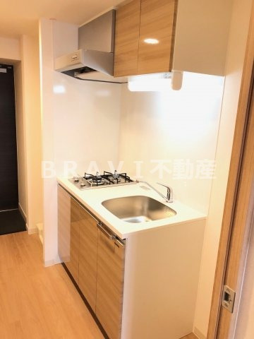ファステート大阪城東グリッジ　BRAVI不動産のキッチン|【ファステート大阪城東グリッジ】使いやすいキッチンです
