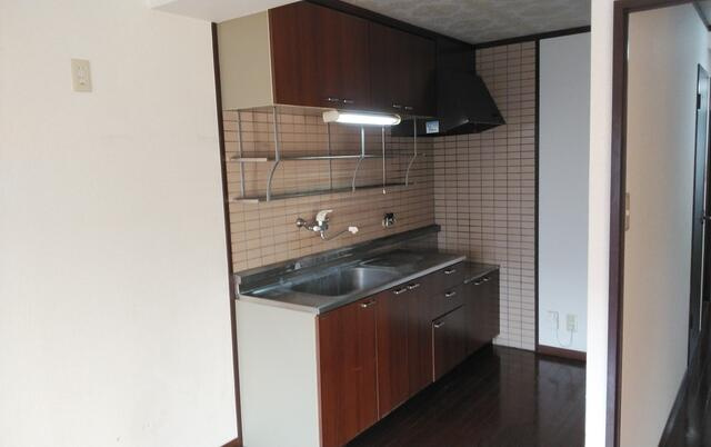 熊本市中央区八王寺町の賃貸マンションのキッチン