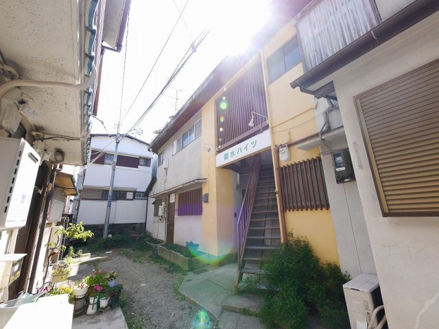 菊水ハイツの外観