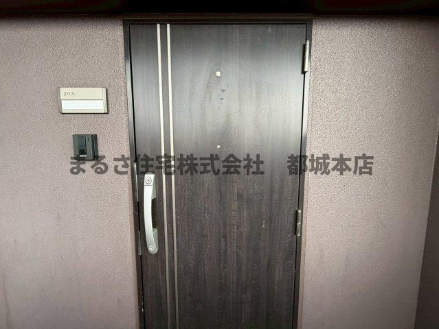 Ｎｏａｈ天神の玄関