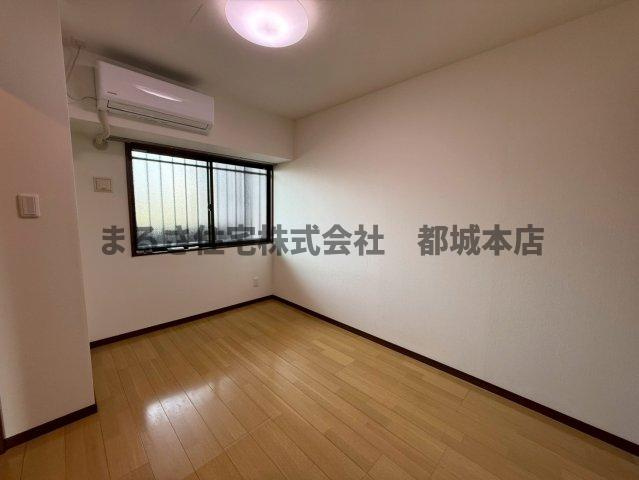 Ｎｏａｈ天神の洋室