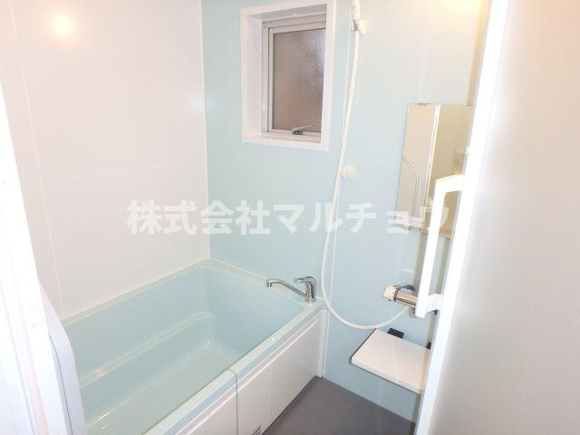ハイツ伸城の浴室