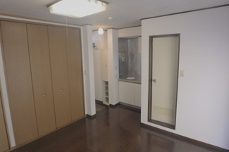 【寝室】 | サン佳苑