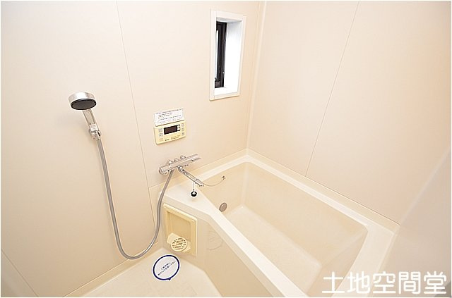 フレグランス里中の浴室