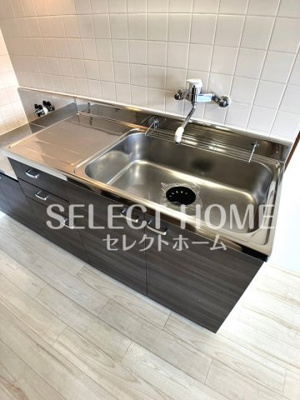  | グランディール羽根