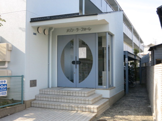 【エントランス】