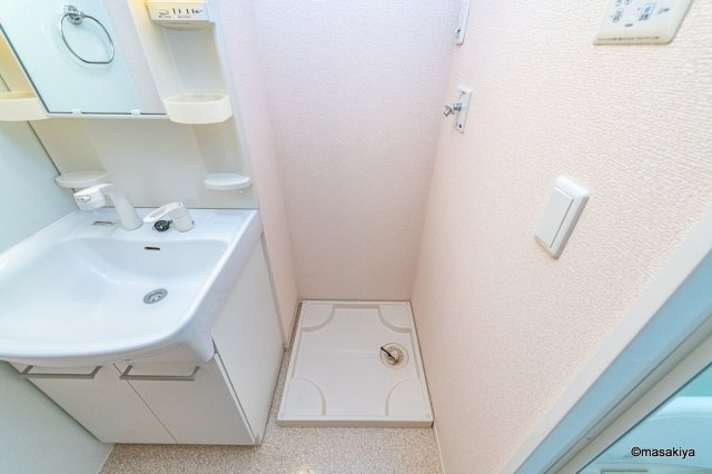 イナダ　バイシュラインの洗面所|洗濯機置き場