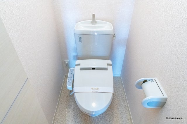 イナダ　バイシュラインのトイレ|トイレ　ウォシュレット付きです。