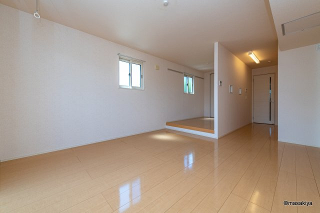 イナダ　バイシュラインの居間・リビング|リビング