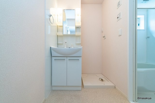 イナダ　バイシュラインの洗面所|洗面・脱衣