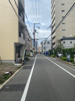 【前面道路含む現地写真】