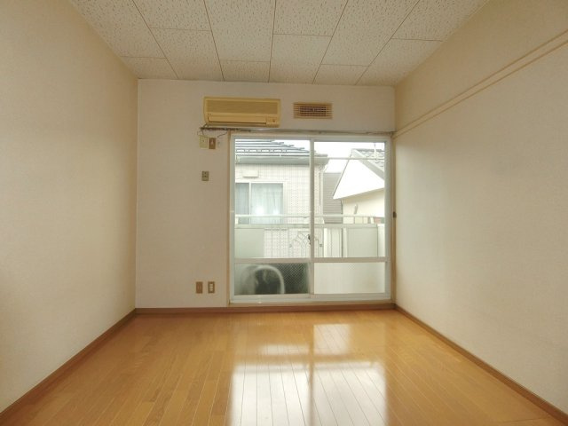 【寝室】 | カトレアハイツ