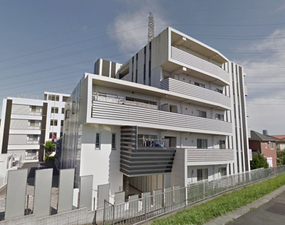 【外観】 | グランアジール大倉山 | 5階建4階・南西向きにつき陽当たり・眺望良好です。
収納力のあるウォークインクローゼット二箇所設置♪