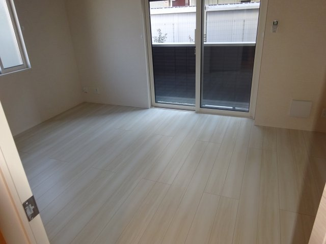 グレース スクエアの洋室