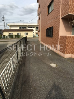 【エントランス】