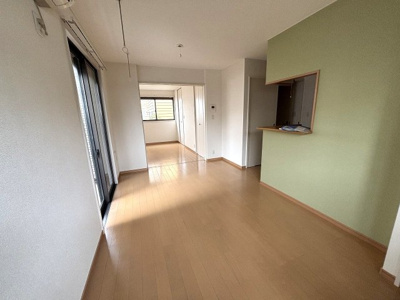 【内装】 | オレンジ