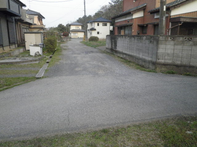【前面道路含む現地写真】 | 売地：邑楽町中野125坪 | 前面道路含む現地写真です