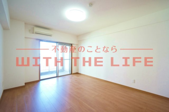 ヒルズ六ツ門の洋室|ゆったりした洋室です