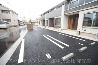 【駐車場】