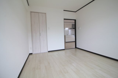 【洋室】 | ハイツくれない