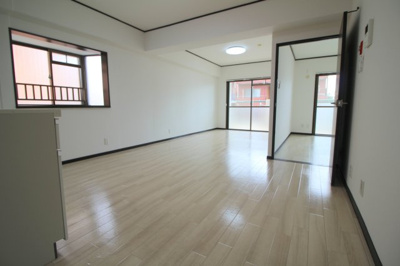 【居間・リビング】 | ハイツくれない