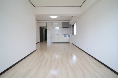 【居間・リビング】 | ハイツくれない