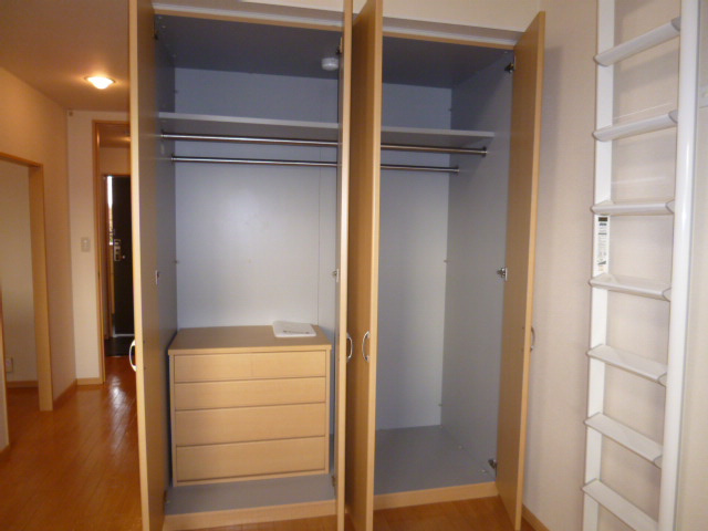 フリージアの収納|クローゼット