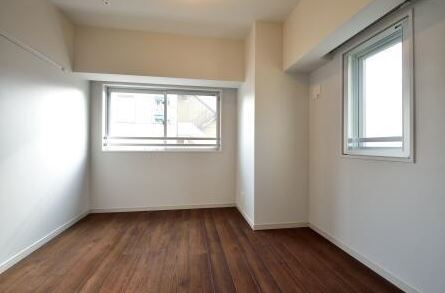 中央区新富１丁目の賃貸マンションの洋室