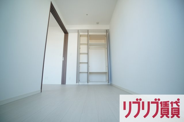 新日本EXビルの寝室